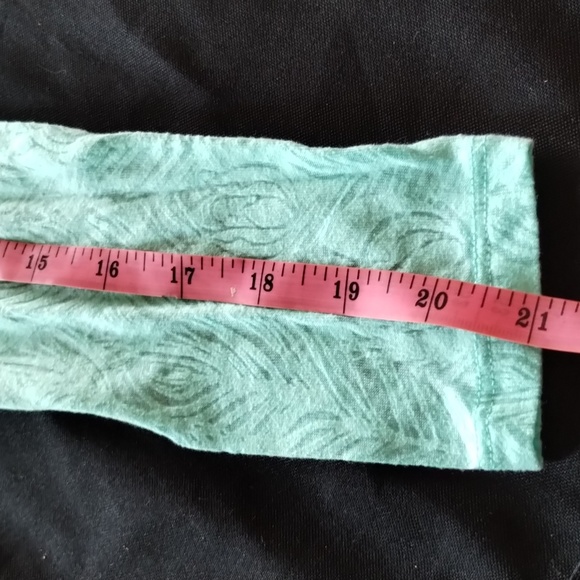 Women's long sleeve light weight shirt Mudd Size: Small light green poly/cotton - Picture 7 of 10